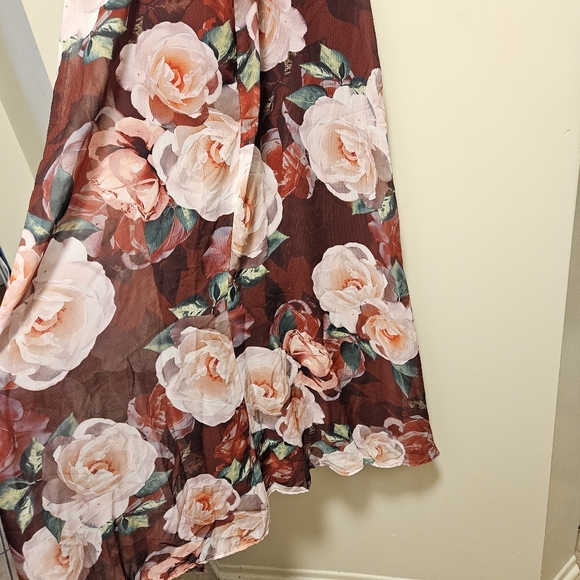 Cachet Floral Chiffon Wrap Slit Dress Cascading Ruffle Sweetheart Neckline Sz 6. - Picture 14 of 16